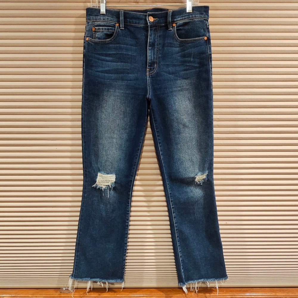 Level 99 Skyla High Rise Distressed Straight Leg Jeans Dark Wash Size 30 DC2E08